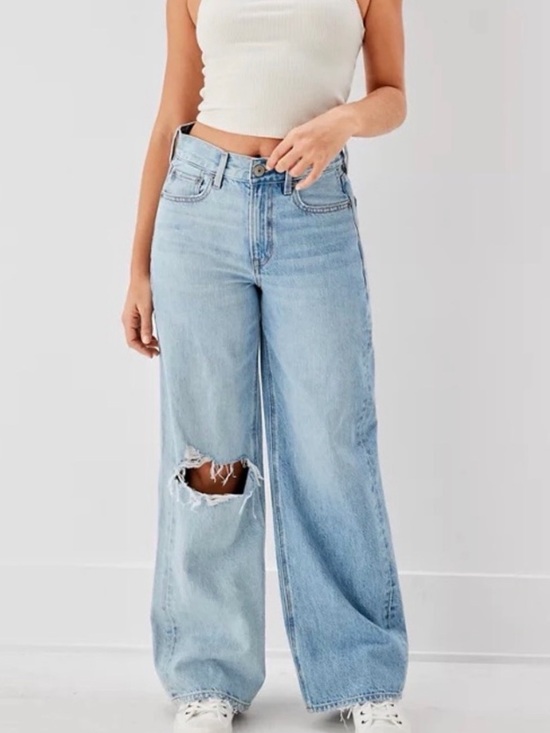 American Eagle Outfitters Denim - American Eagle Outfitters Skater Two Toned Wide-Leg Distressed Jeans 12